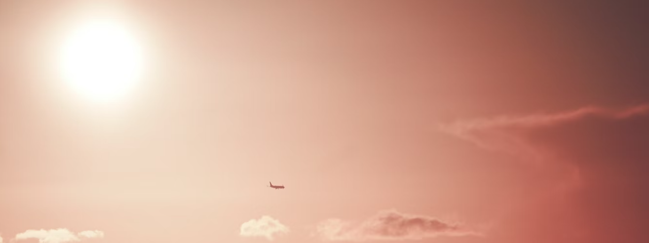 The riddle of rising extreme heat days in Europe: Remote “triggers” and local “amplifiers”